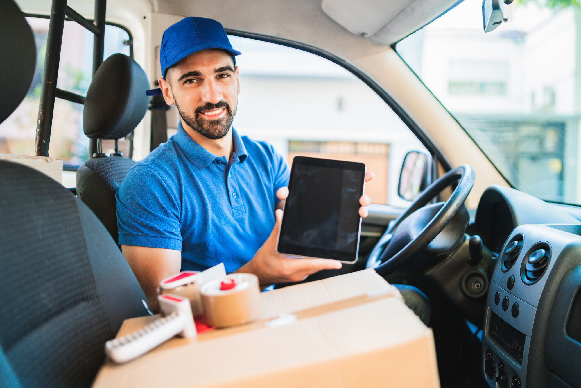 Benefits of Utilizing a Private Courier Service